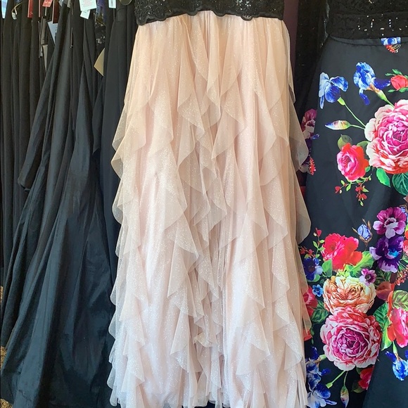 Teeze Me Missy Gown 💕 - Picture 6 of 7